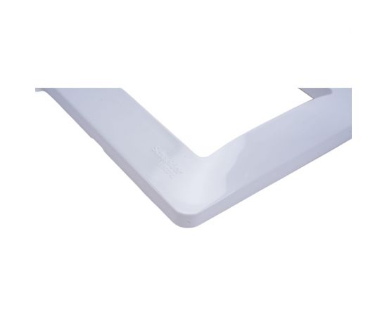 Вертикальная рамка Schneider Electric 2-м Glossa белая GSL000106 – изображение 3