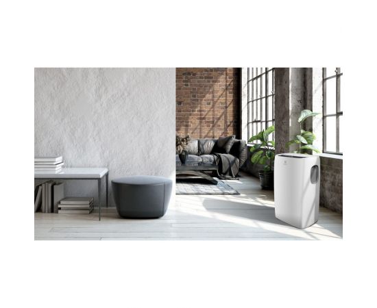 Мобильный кондиционер Electrolux EACM-11 CL/N3 – изображение 7