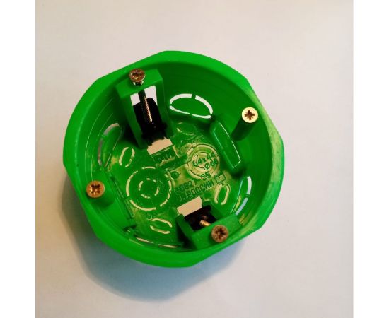 Установочная коробка ""Полимер-Фарм"" 68x45 мм, с лапками 4687202467044 – изображение 3