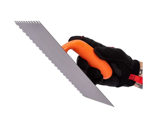 Зубчатая гладилка Управдом стальная, с пластиковой ручкой, 280x130 мм 4100001483 – изображение 4