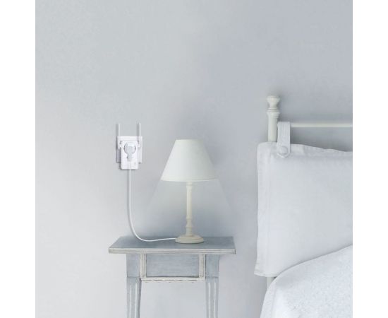 Усилитель wi-fi сигнала TP-Link со встроенной розеткой TL-WA860RE – изображение 7