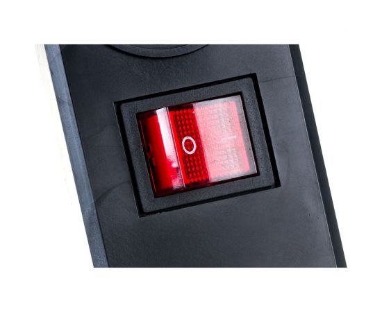 Сетевой фильтр Gigant с заземлением ПВС 3x0,75 3500Вт 5 гнезда 3м 80096 – изображение 4