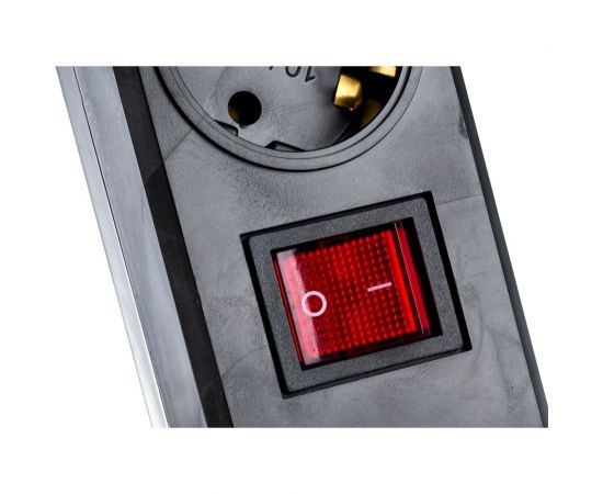 Сетевой фильтр Gigant с заземлением ПВС 3x0,75 3500Вт 5 гнезда 3м 80096 – изображение 5