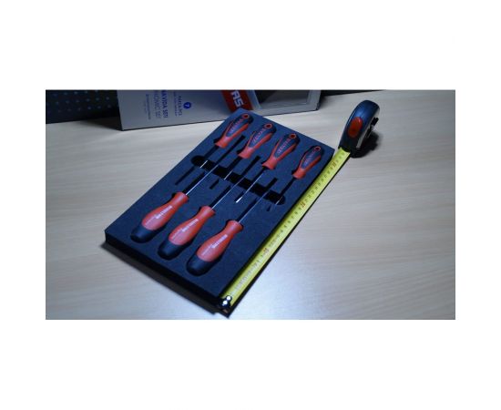 Набор отверток IZELTAS ERGONOMIK прямой+крестообразный шлиц, 7 предметов 4350008107 – изображение 4