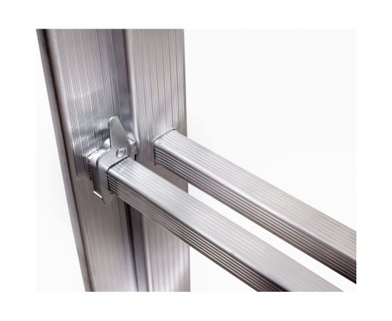 Алюминиевая трехсекционная лестница Perilla 3х7 ступеней 411307 – изображение 5