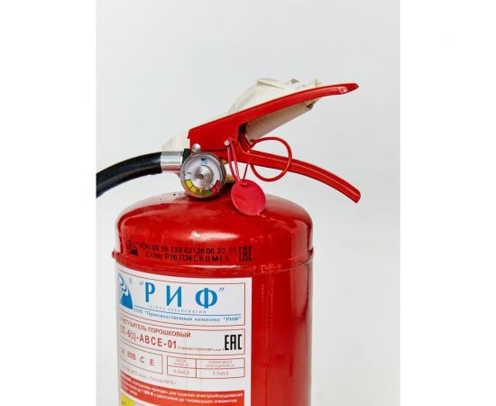 Огнетушитель ООО "Торговый дом "РИФ" ОП-6 АВСЕ 741509597208 – изображение 2