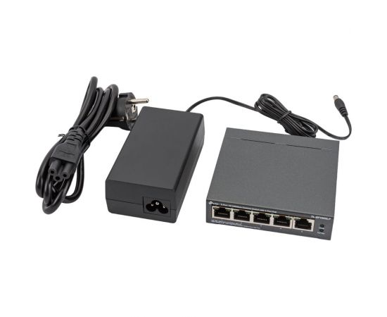 5-портовый неуправляемый коммутатор TP-Link TL-SF1005LP 