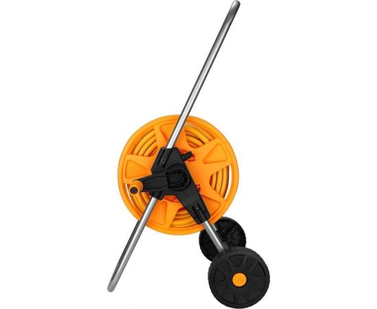 Набор для полива DEKO DKI025 катушка на колесах, шланг усиленный 1/2 25 м + 2 м, насадка для полива, коннекторы, 9 предметов 065-0463 – изображение 5