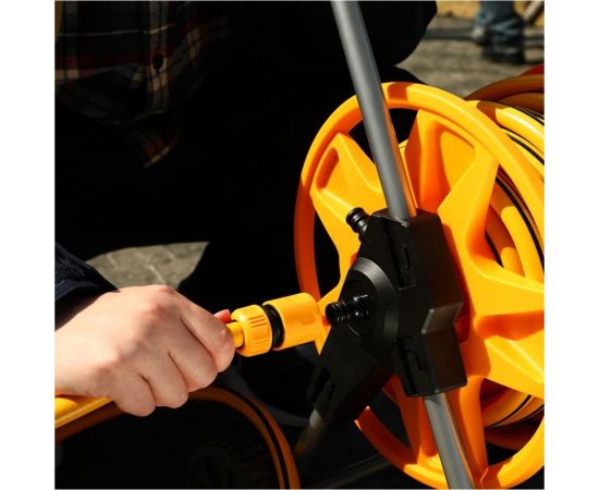 Набор для полива DEKO DKI025 катушка на колесах, шланг усиленный 1/2 25 м + 2 м, насадка для полива, коннекторы, 9 предметов 065-0463 – изображение 8