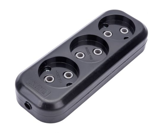 3-местная колодка LUX черная (розетка удлинителя) У3-О без заземления, 250В 10А 4606400420866 – изображение 2
