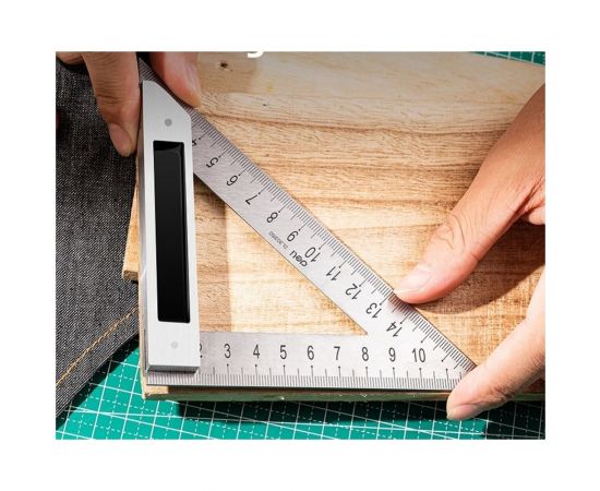 Треугольная стальная линейка DELI dl303150 нержавеющая сталь, алюминиевое основание 104520 – изображение 6