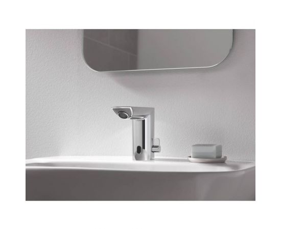 Смеситель GROHE Bau Cosmopolitan E, инфракрасная электроника для раковины 36451000 – изображение 7