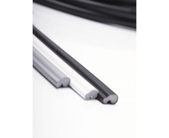 Полиуретановый уплотнитель для дверей ПВХ KOMFORT Москитные системы Schlegel Q-LON черный 14 м УП00602 – изображение 3