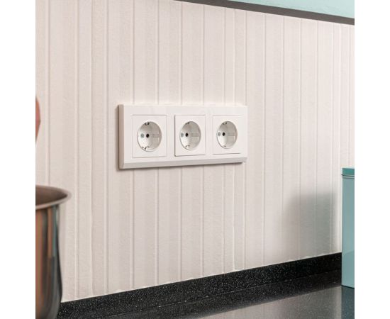 Розетка с заземлением WERKEL безвинтовой зажим белая W1171301 a051108 – изображение 6