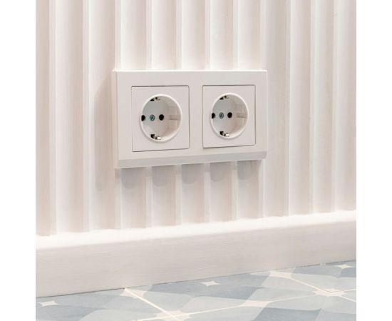 Розетка с заземлением WERKEL безвинтовой зажим белая W1171301 a051108 – изображение 5