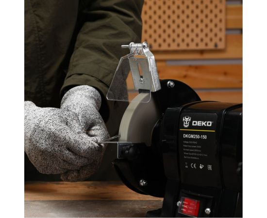 Заточной станок DEKO DKGM300-150, с лампой 063-4325 – изображение 7