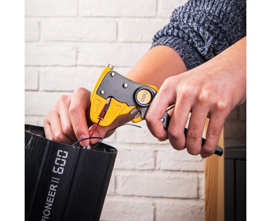 Автоматические клещи для снятия изоляции (стриппер) DELI dl2003 165 мм, диаметр кабеля 0,5-6 мм 118992 – изображение 3