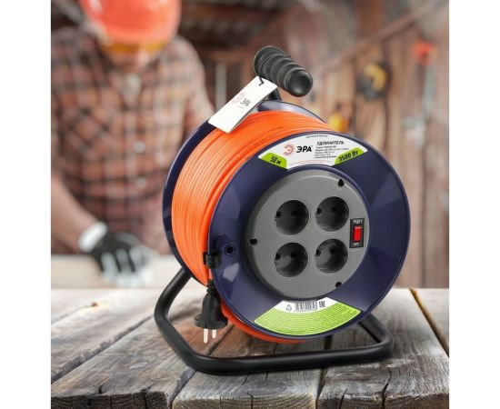 Силовой удлинитель ЭРА RPx-4s-2x1.5-50m, на пластиковой катушке, без заземления, 4 розетки, 50м, ПВС 2х1.5 Б0046831 