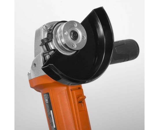 Углошлифовальная машина DAEWOO DAG 650-125 – изображение 3