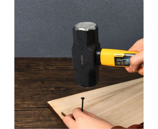 Кувалда DELI dl447004 1800 г, фибергласовая рукоятка 119307 – изображение 5