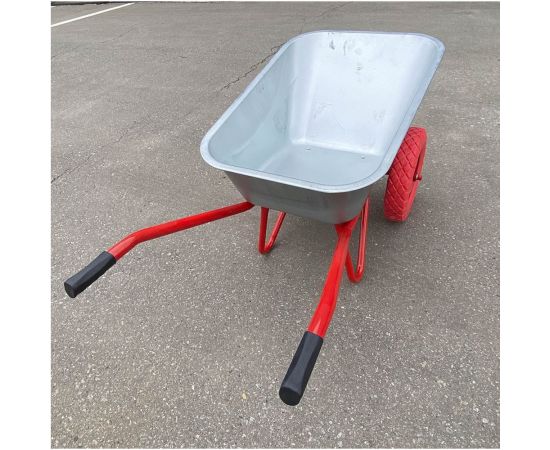 Строительная тачка SevenBerg 110 л, на 2-х литых ПУ колесах 4687203268466 – изображение 3