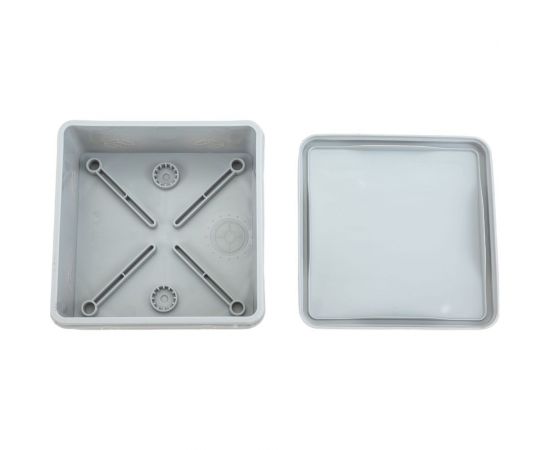 Распаячная коробка IEK км42455 о/п 100x100x50мм ip67 8 вв. серая UKO21-100-100-050-K41-66 