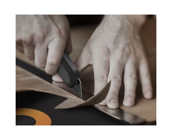 Технический нож DELI home series gray ht4008c Т-образное лезвие, эксклюзивный дизайн, софттач пластик, безопасная конструкция, подарочная упаковка 112885 – изображение 3