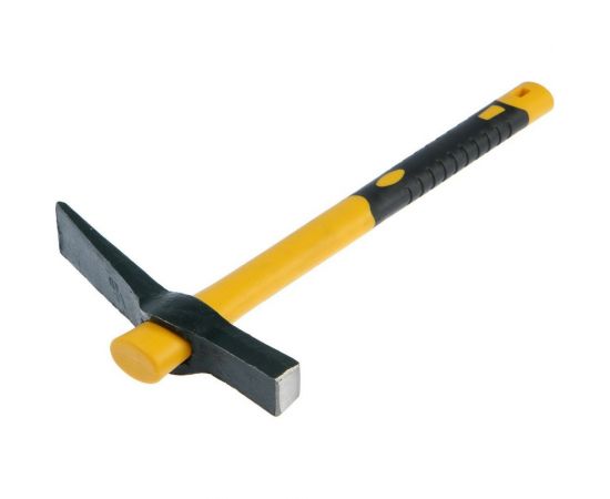 Кирка-молоток ТУНДРА кованая, фибергласовая рукоятка 380 мм, 500 г 882056 