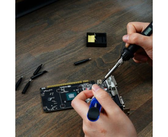 Цифровой паяльник DEKO SI10 80Вт/220В в кейсе + набор аксессуаров, 12 шт 065-0400 – изображение 4