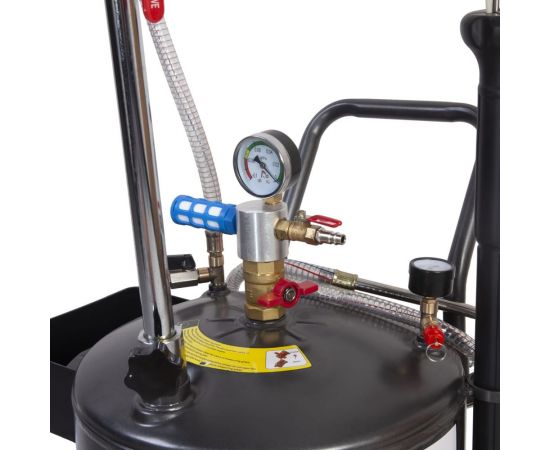 Маслосменная установка WIEDERKRAFT 40 л, с воронкой и откачкой через щуп WDK-89292 – изображение 6