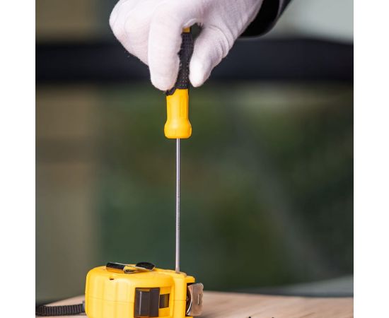 Крестовая отвертка DELI DL633100 PH0x100мм (магнит, TPR+PP ручка) 98361 – изображение 7