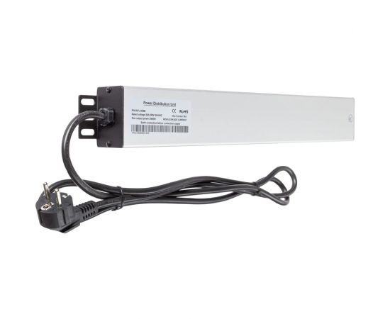 Блок розеток W&T 19 EURO на 7 гнезд с выключателем и стабилизатором , высота 1,5U WT-2140B (swith+WT-2236F) – изображение 3