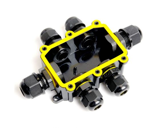 Распределительная коробка STEKKER LD526 водонепроницаемая на 6 выходов, 450V, 140x100x36, черный 49124 – изображение 2