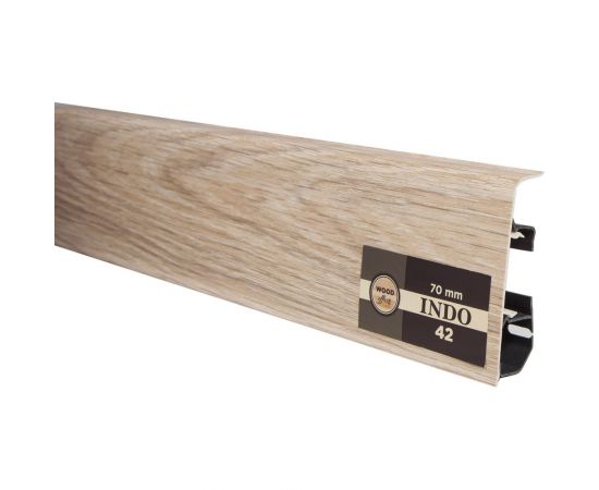 Плинтус Arbiton Indo 42 Дуб Песочный, 2500x70x26 мм 112501 