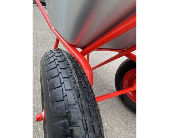 Строительная тачка SevenBerg 110 л, на 2-х надувных колесах 4687203268459 – изображение 2