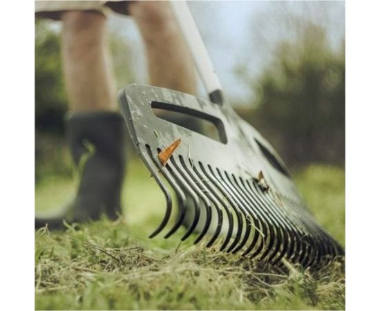 Веерные грабли Fiskars Xact L 1027037 – изображение 3