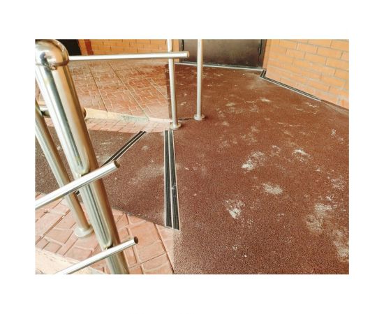 Покрытие из резиновой крошки ООО Амортекс 1500x6000x10 мм цвет коричневый 0026 – изображение 4