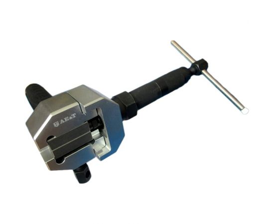 Профессиональный инструмент для развальцовки труб AE&T мощный TA-VT13881 – изображение 3