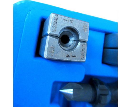 Профессиональный инструмент для развальцовки труб AE&T мощный TA-VT13881 – изображение 5