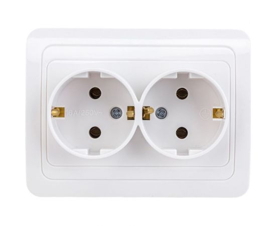 Розетка Smartbuy 2-местная с заземлением 16А белая, керамика Марс SBE-02w-16-S2-Z-c 