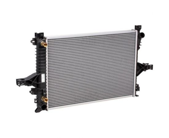 Радиатор охлаждения для автомобилей S60/S80 AT LUZAR LRc 10156 – изображение 3