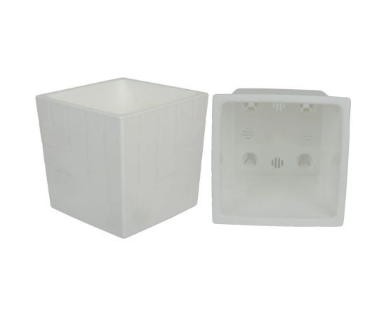 Пластиковый горшок с вкладкой liveingreen КВАДРО белый диам. 16 см, высота 16 см, 3.3 л КВ16-10 – изображение 3