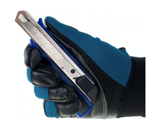 Канцелярский нож Attache 18 мм с фиксатором и металлическими направляющими 954213 – изображение 2