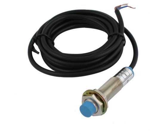 Индуктивный неэкранированный датчик INNOCONT, M12x1, L=61 мм, зона срабатывания 4 мм, -25 +60 С, 12…24 VDC, IP65, выход: PNP NO, макс. ток 200 мА, кабель 2 м SL-12P4C 