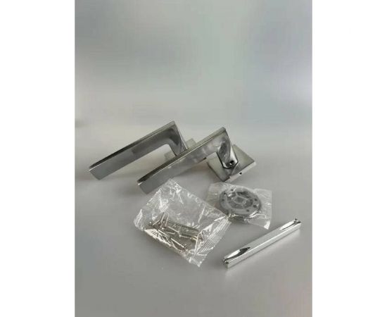 Дверная ручка на квадратной розетке MORELLI MH 50 S6 SC, 6 мм, цвет - мат. хром 9013391 – изображение 4