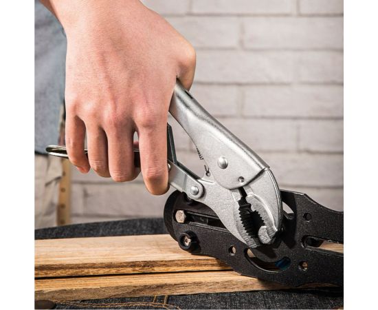 Зажимные клещи DELI dl0381 с изогнутыми губками, 200мм, рабочий ход 55мм, регулировочный винт 110709 – изображение 4