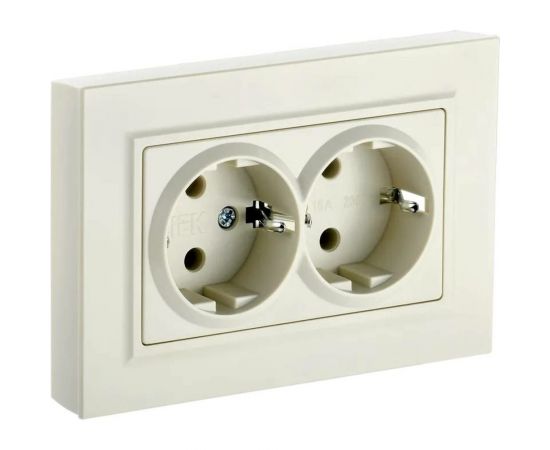 2-местная розетка IEK Brite рс12-3-бркр с заземлением, без защитных шторок, 16А, в сборе, бежевый BR-R21-16-K10-F 