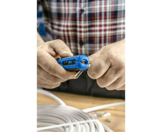 Стриппер для снятия изоляции HOEGERT TECHNIK рабочий диапазон 0,5-6 кв.мм, 8-13 мм HT1P102 – изображение 2