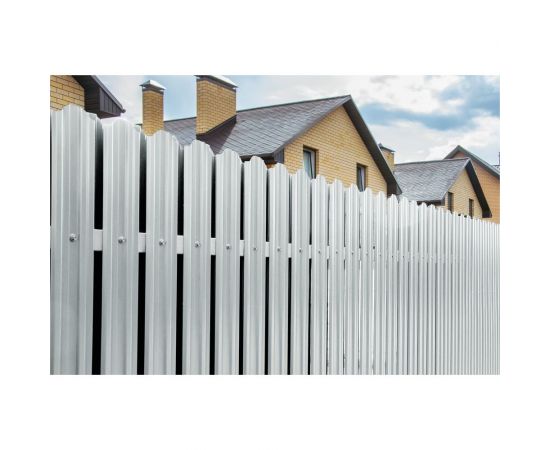 Металлический односторонний штакетник Металлика (белый; высота 1.5 м; 10 штук в упаковке) 1,5-9003 – изображение 3