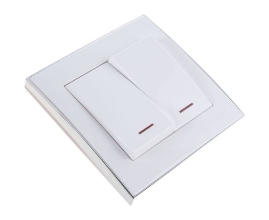 Двойной выключатель с подсветкой LEZARD RAIN белый с бок. вст. Хром 703-0225-112 – изображение 3